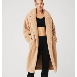 Alo Oversized Sherpa Trench